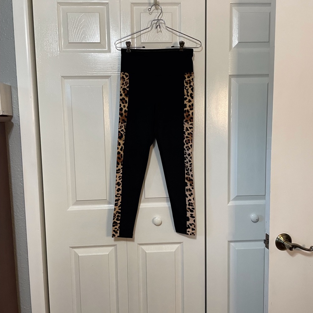 EUC LulaRoe workout leggings